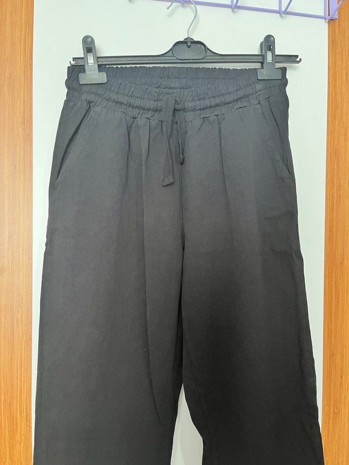 Siyah Rahat salas 
Pantolon - Görsel 2