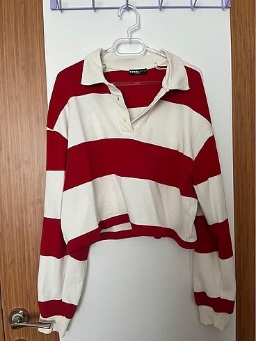 Crop sweatshirt