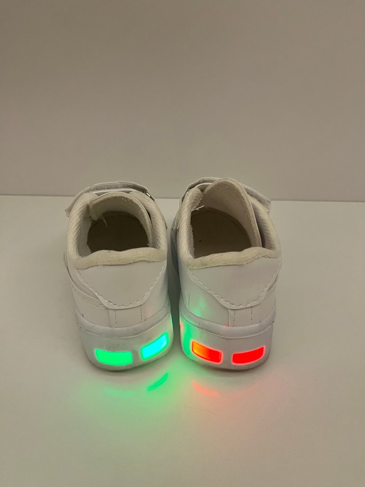 Erkek cocuk spor - Görsel 4