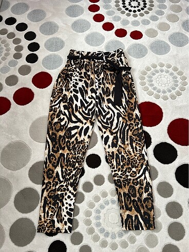 Leopar desenli pantolon