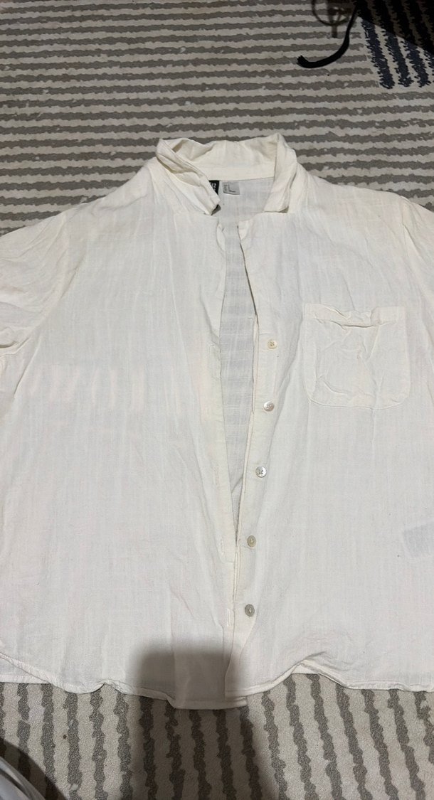 Düğmeli Beyaz Keten Kadın Gömlek - Görsel 2
