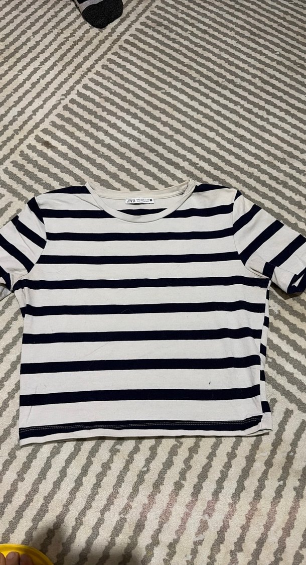 Çizgili  Kısa Kollu Tişört - Görsel 2