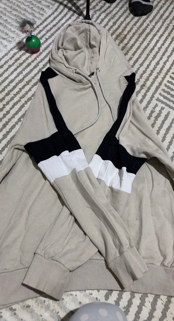 Gri Kapüşonlu Fermuarlı Kadın Sweatshirt - Görsel 3