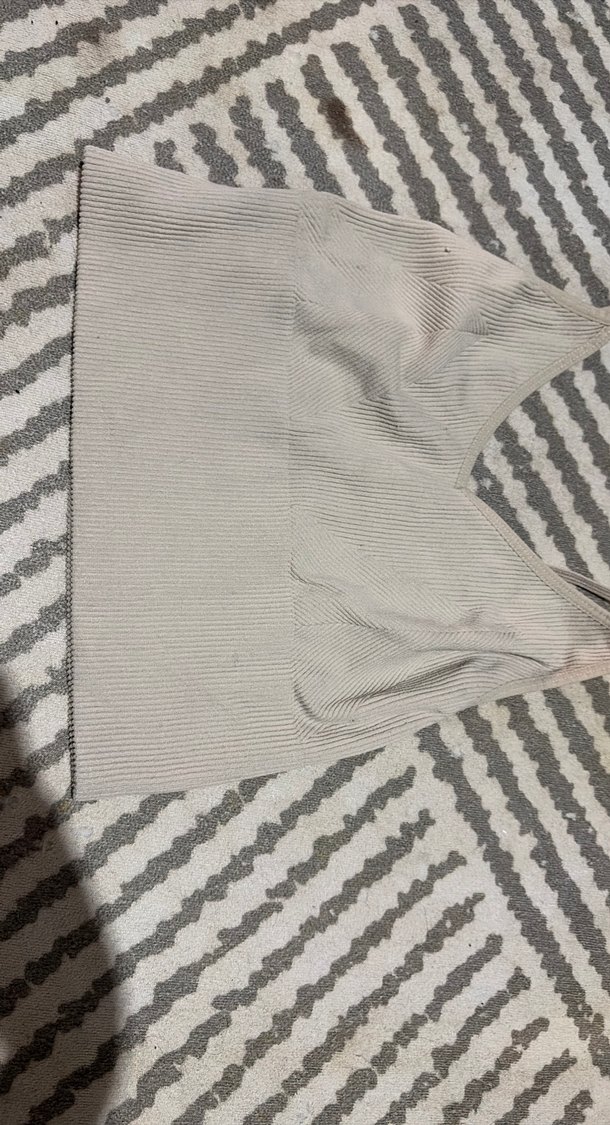 Kadın V Yakalı Bej Örme Crop Top - Görsel 2