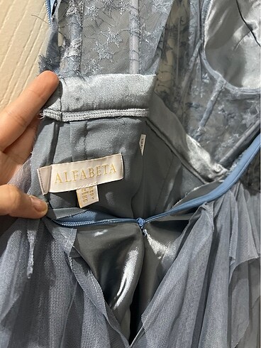 xs Beden mavi Renk ALFABETA mavi straplez yırtmaçlı elbise