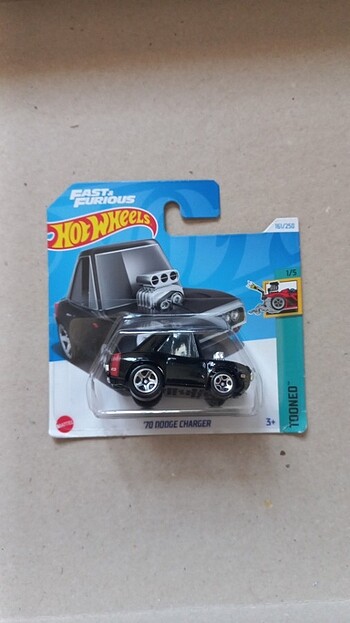 HOT wheels dut dodge charger 