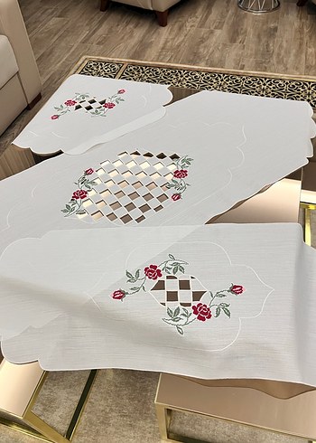 Nakışlı Beyaz Masa Örtüsü Seti - Görsel 3