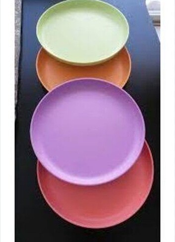 Tupperware piknik tabakları 
