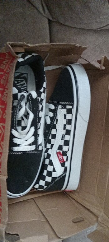 37 Beden Sıfır Vans ayakkabı