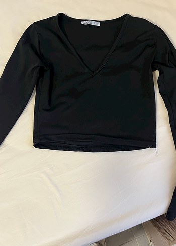 Siyah ve beyaz V Yaka Uzun Kollu Kadın Bluz - Görsel 2