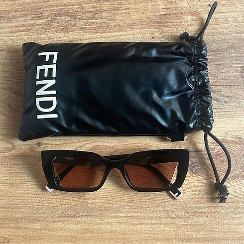 fendi güneş gözlüğü