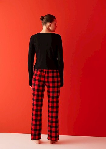 s Beden kırmızı Renk Penti Pijama Takımı