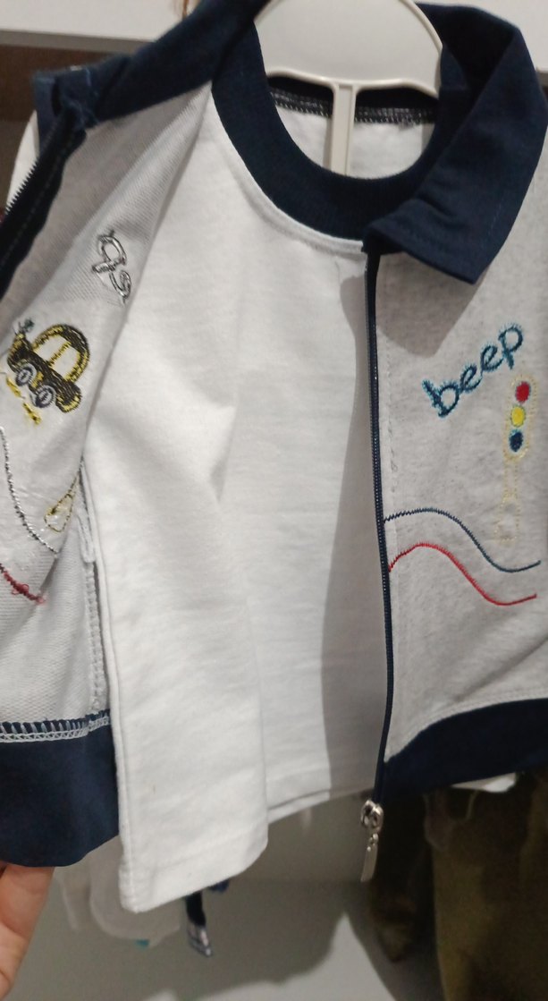 Gri Nakışlı Fermuarlı Erkek Çocuk Yelek - Görsel 2