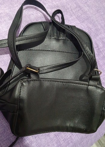 Zara Siyah Deri Kadın Sırt Çantası - Görsel 2