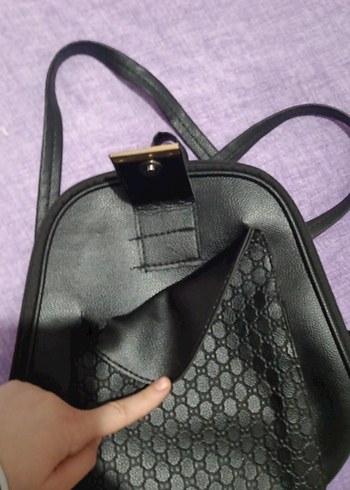 Zara Siyah Deri Kadın Sırt Çantası - Görsel 3