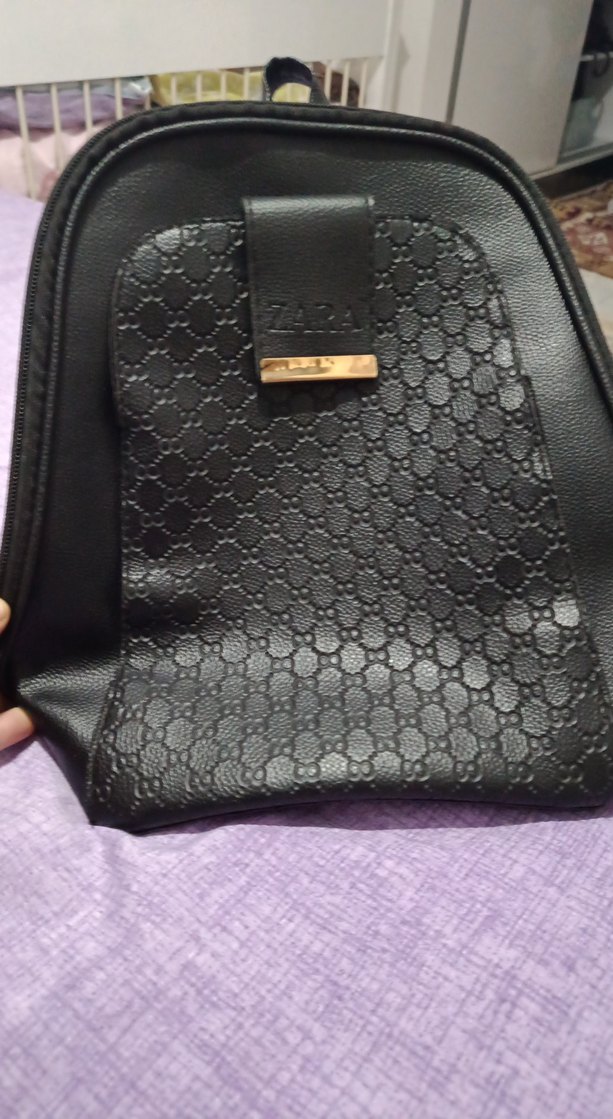 Zara Siyah Deri Kadın Sırt Çantası - Görsel 5