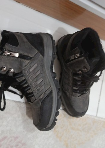 Gri Yılan Desenli Erkek Outdoor Bot - Görsel 2