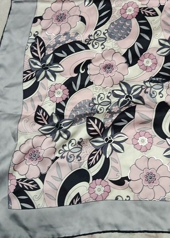 Gri Dantel Detaylı Bohem Kadın eşarp - Görsel 2