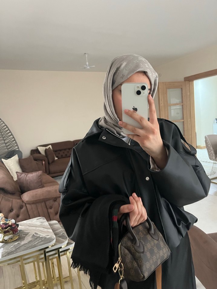 Siyah Kadın Deri Ceket Yüksek Yaka - Görsel 2