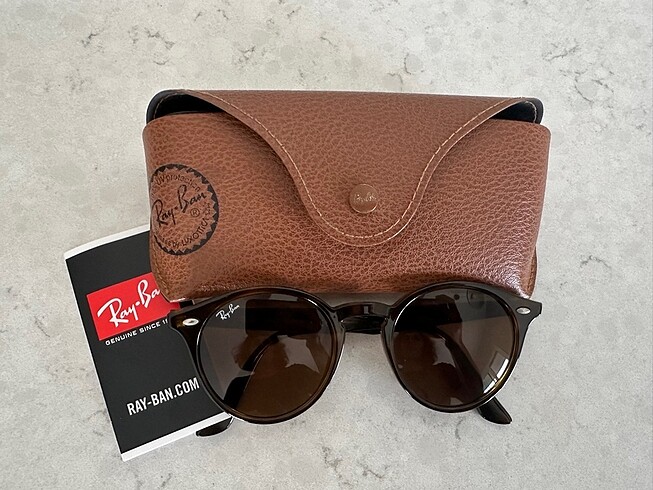 Ray-Ban Güneş Gözlüğü