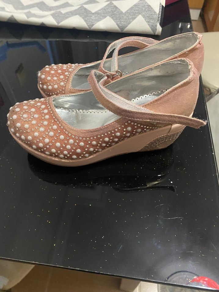 Kız Çocuk Bej Tokalı Parlak Babet - Görsel 2