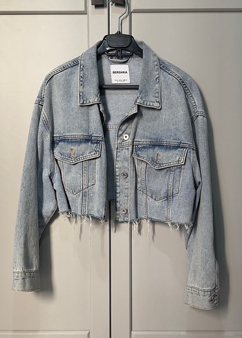 Bershka Bershka Açık Mavi Crop Denim Ceket M Beden Dökümlü & Cool 