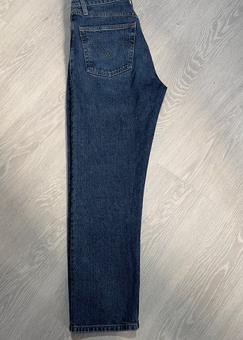 Levis Orijinal Levis 501 Jean Faturalı Sadece 2 Kez Giyildi