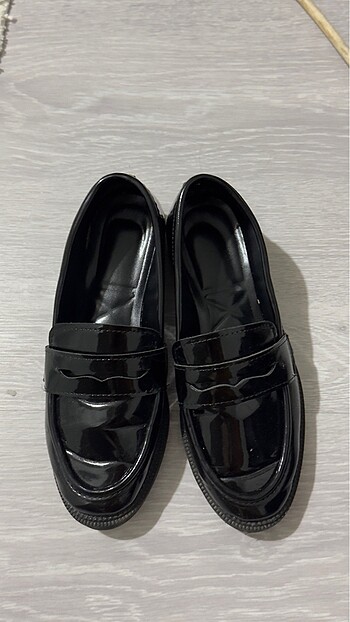 Siyah Rugan Loafer