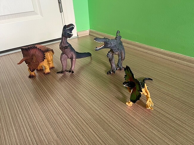 Beden 4 LÜ büyük boy dinozor oyuncakları