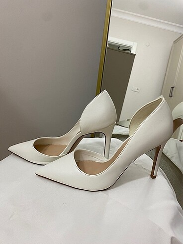 Mango stiletto