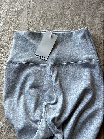Bershka BERSHKA TAYT