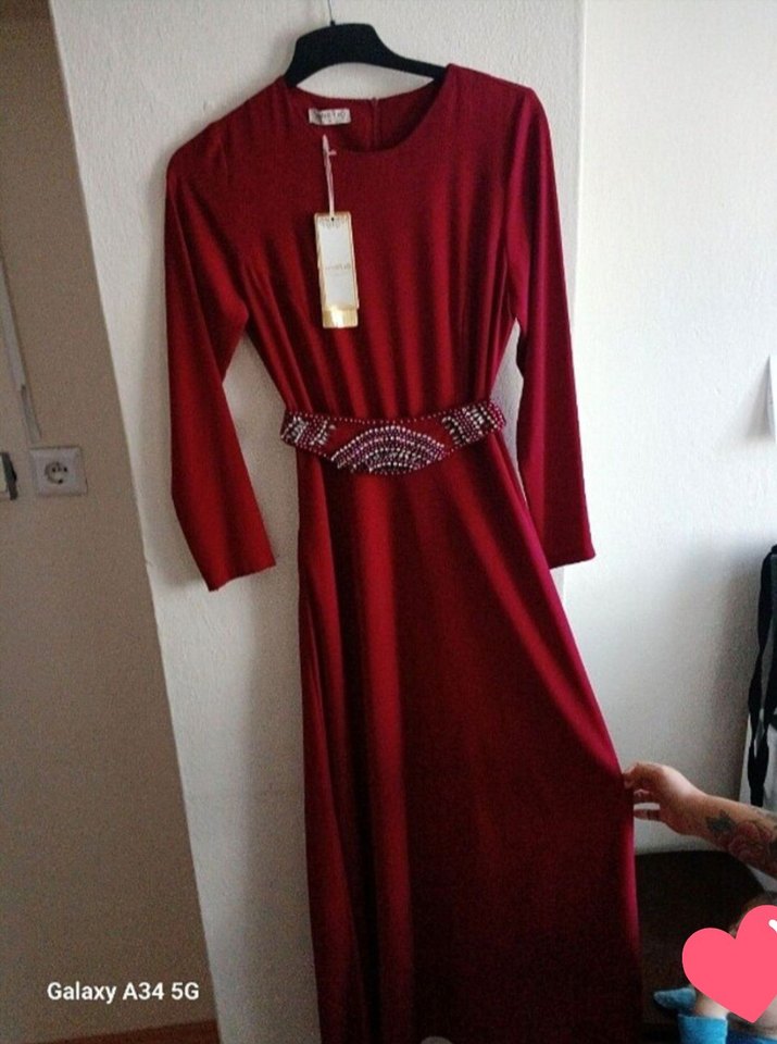 Bordo Drapeli Uzun Kol Tesettür Elbise - Görsel 3