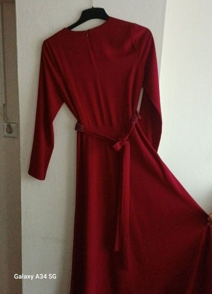 Bordo Drapeli Uzun Kol Tesettür Elbise - Görsel 4