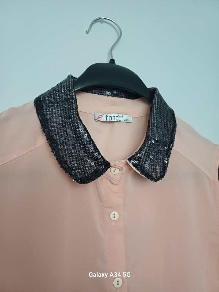 Bej Renkli, Düğmeli, Kolsuz Kadın Gömlek - Görsel 3