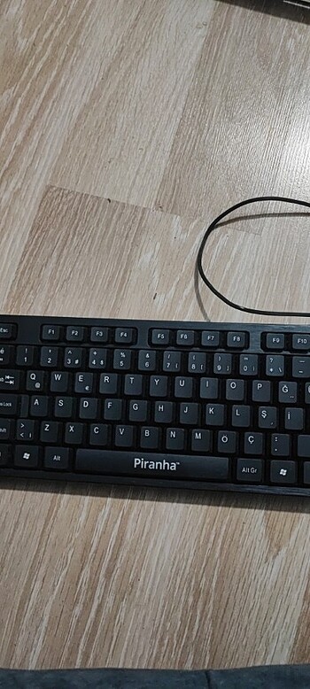 Piranha Uygun Klavye