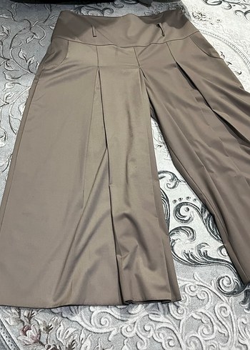 Bej Pilili Kadın Kumaş Pantolon yandan fermuarlı - Görsel 3