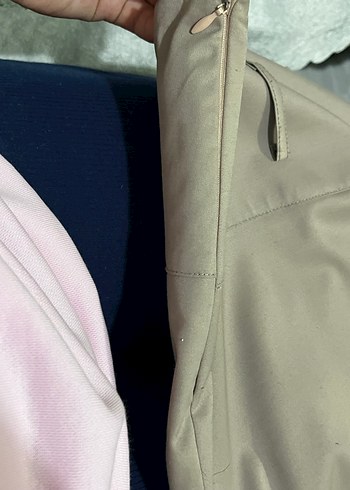 Bej Pilili Kadın Kumaş Pantolon yandan fermuarlı - Görsel 4