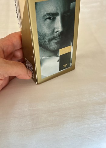 Beden Renk Tom Ford Noir Extreme Erkek Parfümü 100 ml