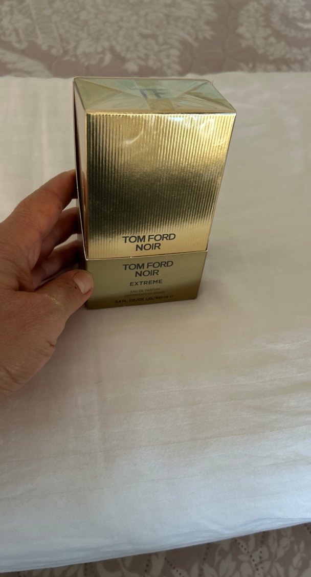 Tom Ford Noir Extreme Erkek Parfümü 100 ml - Görsel 2