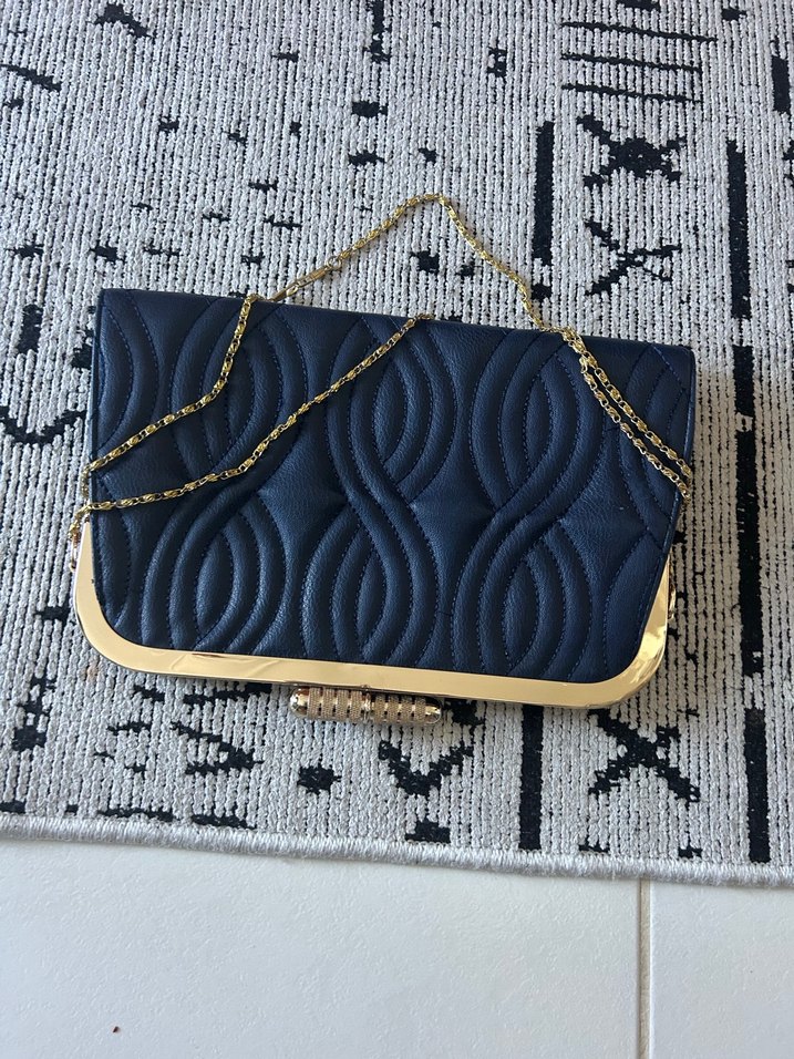 Zincir Detaylı Yılan Desenli Kadın Clutch Çanta - Görsel 2