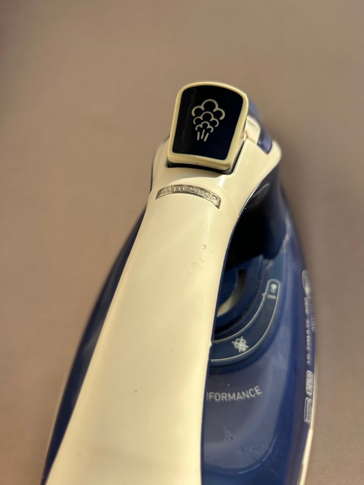 Tefal marka buharlı ütü - Görsel 5