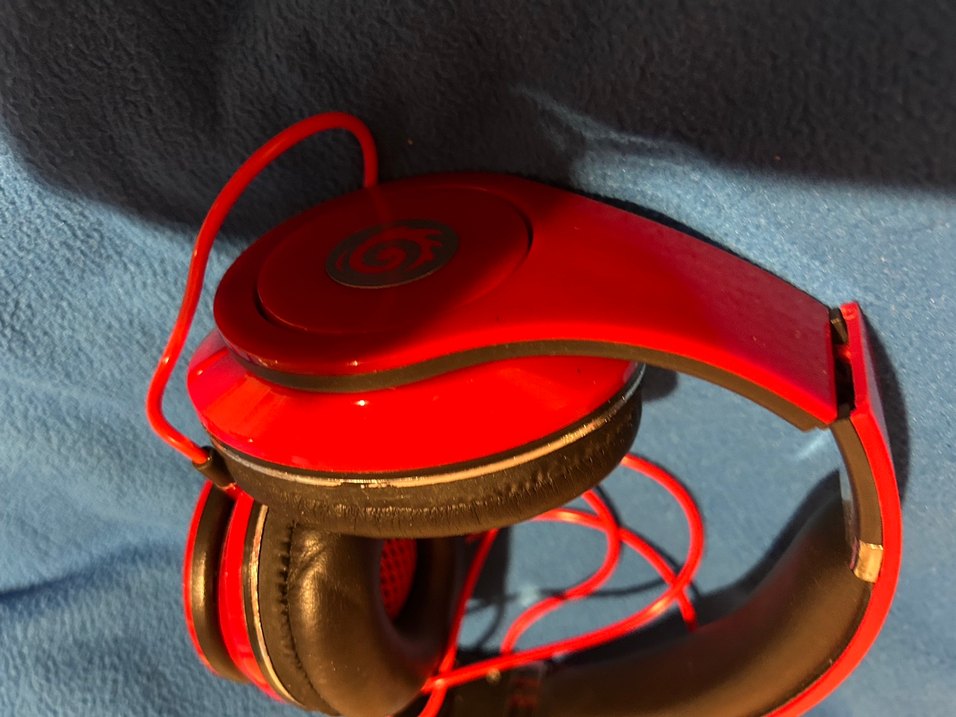 Kulak üstü kulaklık - Görsel 3