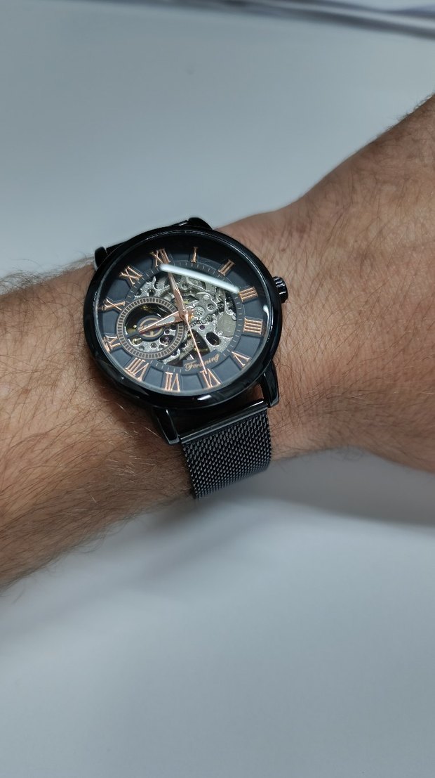 Kurmalı Sıfırdan Farksız Erkek, Kadın saati - Görsel 3