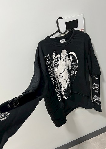 Kadın Siyah Baskılı Rock Sweatshirt - Görsel 3