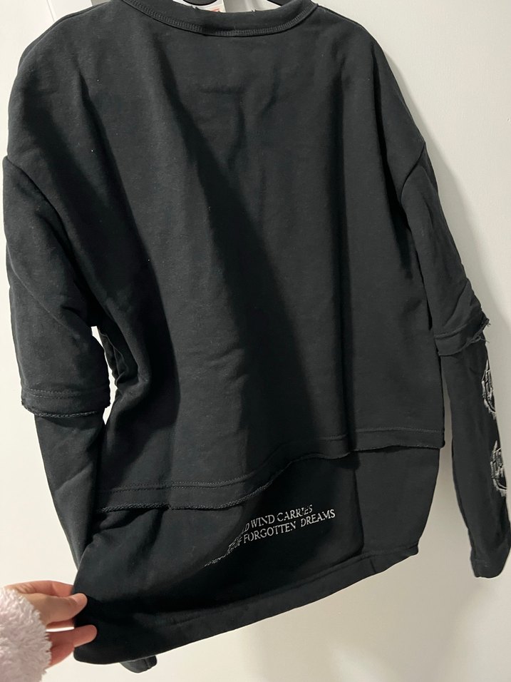 Kadın Siyah Baskılı Rock Sweatshirt - Görsel 4