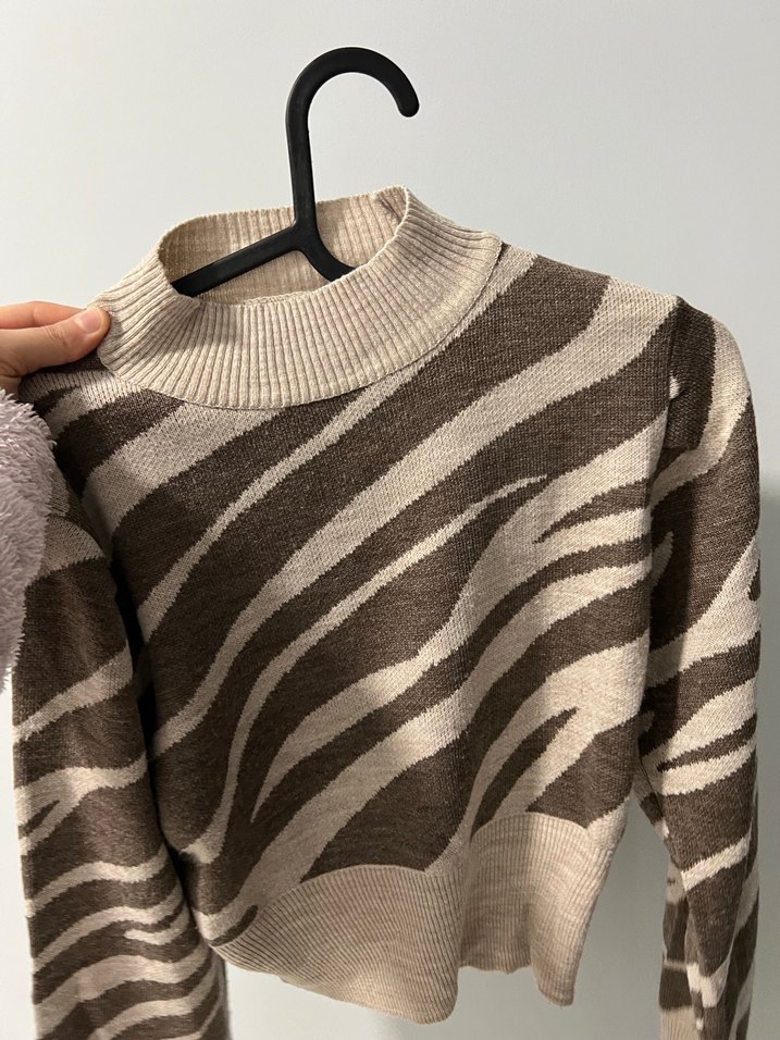 Desenli kazak - Görsel 3