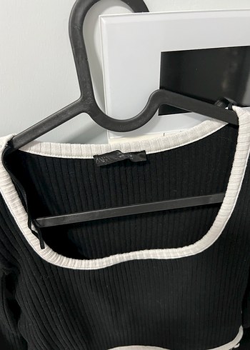 Siyah Fırfırlı Uzun Kollu Kadın Triko - Görsel 3