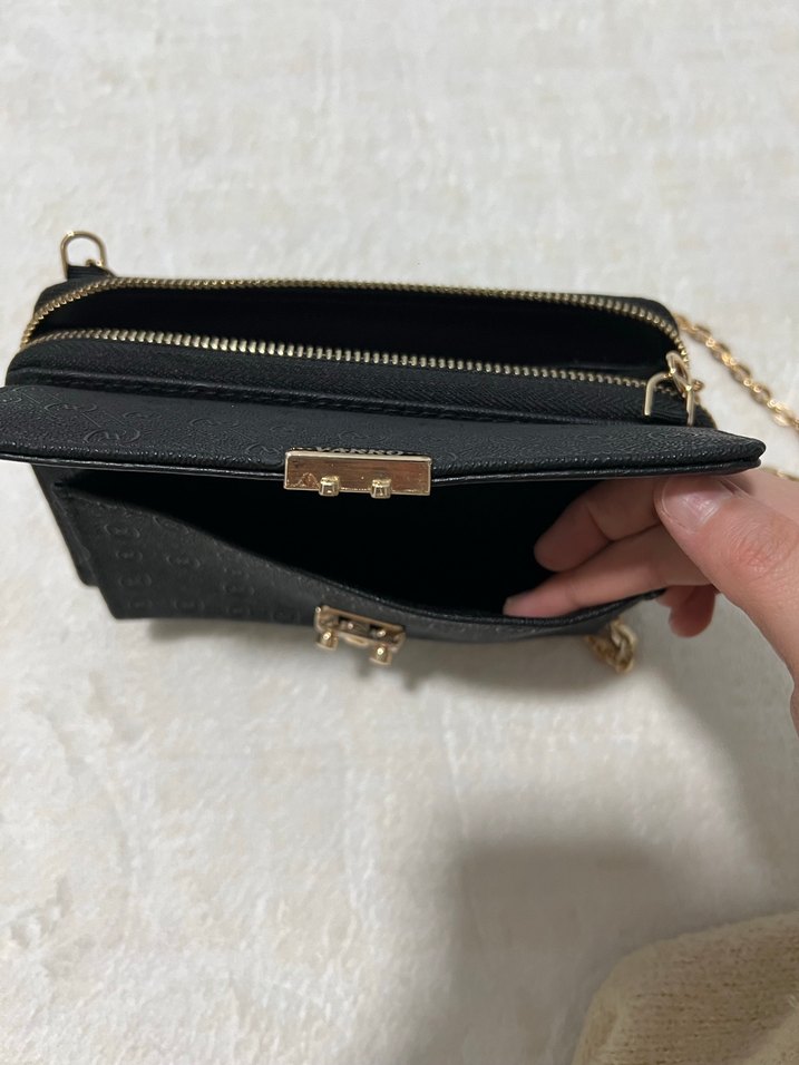 Zincir Detaylı Siyah Deri Kadın Çanta - Görsel 3