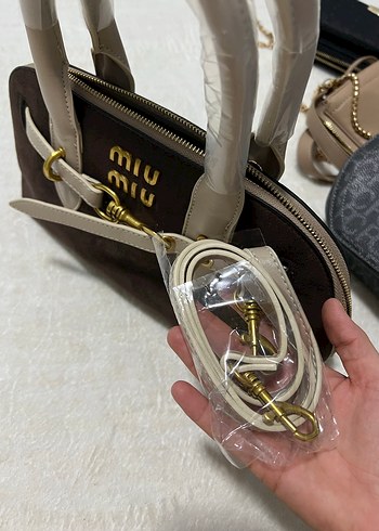Miu Miu Kahverengi Süet Tokalı Kadın Çanta - Görsel 2