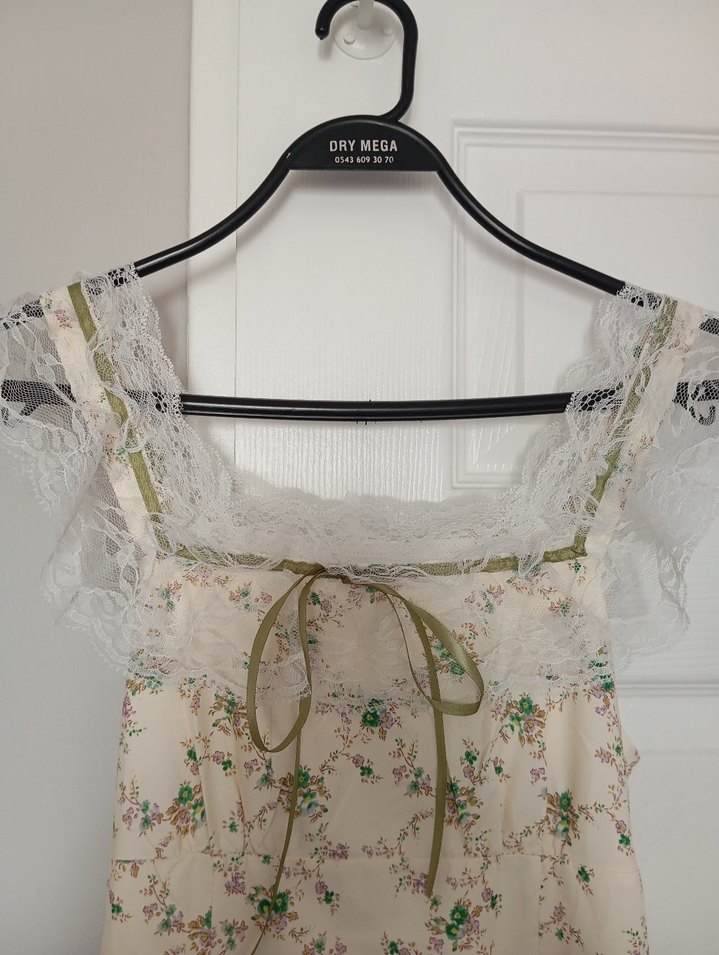 Dantelli elbise - Görsel 3